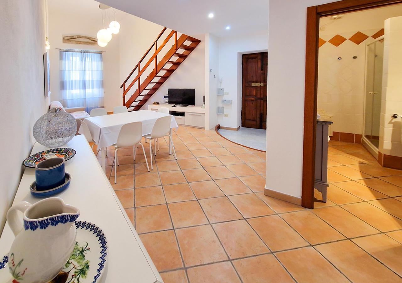 Murphy Holiday Home - Residenza Baro La Maddalena  Esterno foto